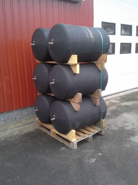 Rullpontoner från HF Bryggan